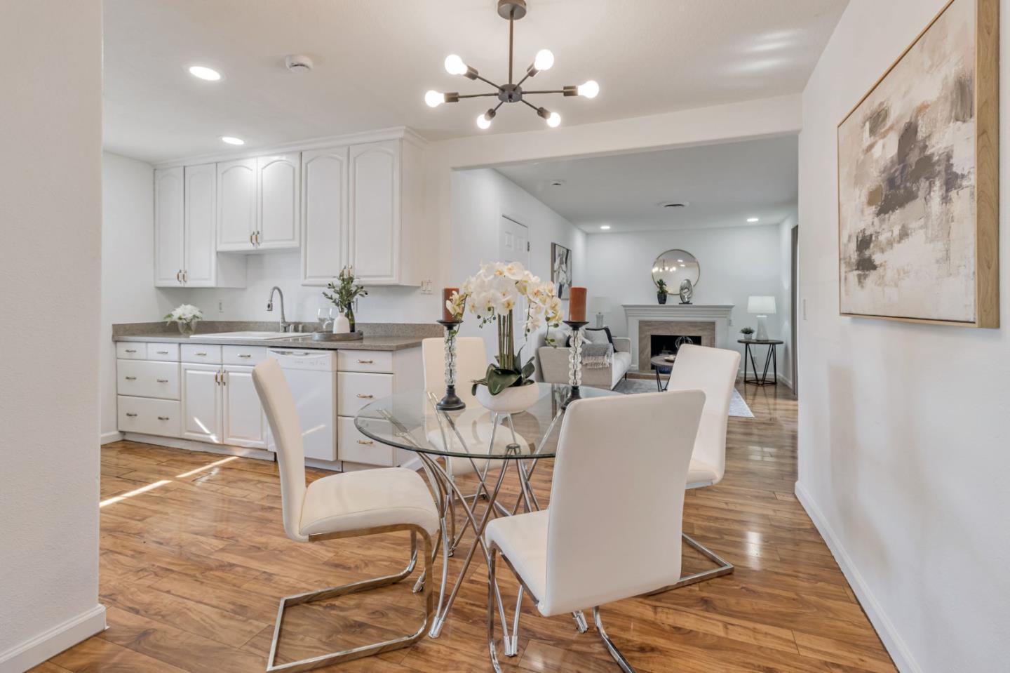 Detail Gallery Image 16 of 38 For 4692 Symphony Ln, San Jose,  CA 95111 - 3 Beds | 2 Baths