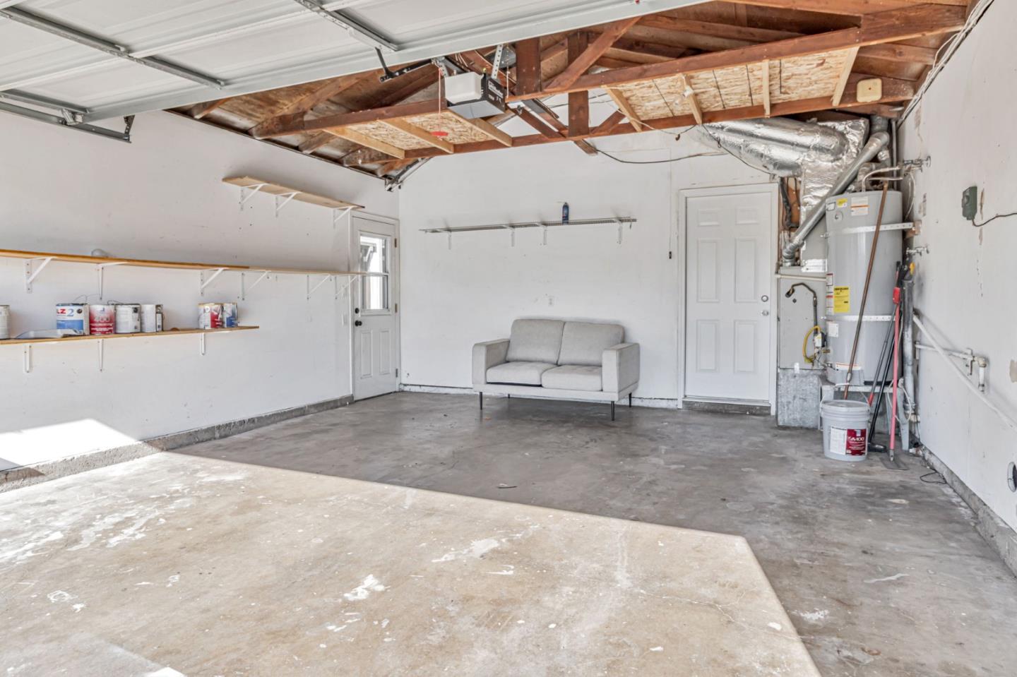 Detail Gallery Image 28 of 38 For 4692 Symphony Ln, San Jose,  CA 95111 - 3 Beds | 2 Baths