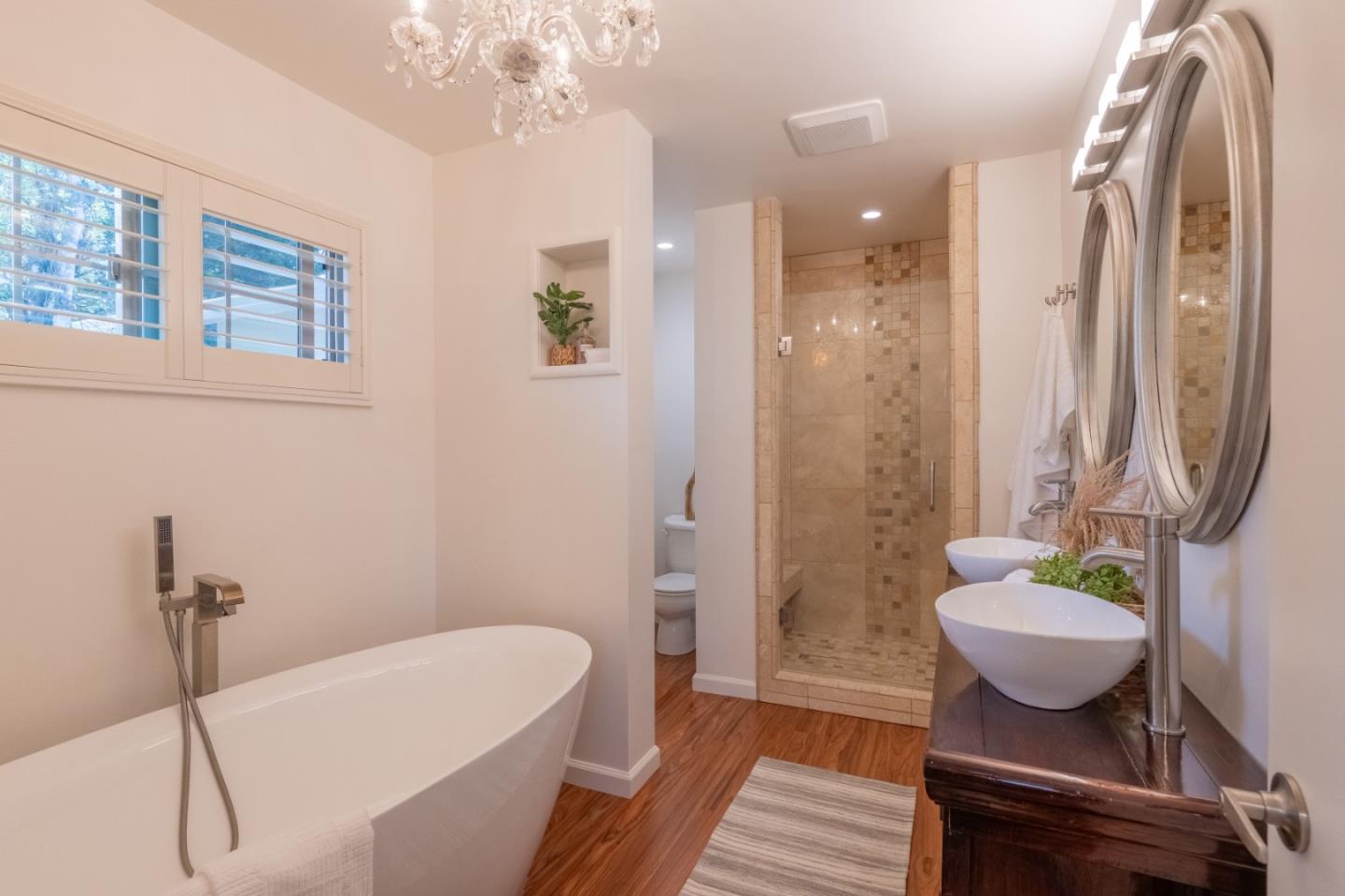 Detail Gallery Image 20 of 29 For 1 El Caminito Del Sur, Monterey,  CA 93940 - 3 Beds | 2 Baths