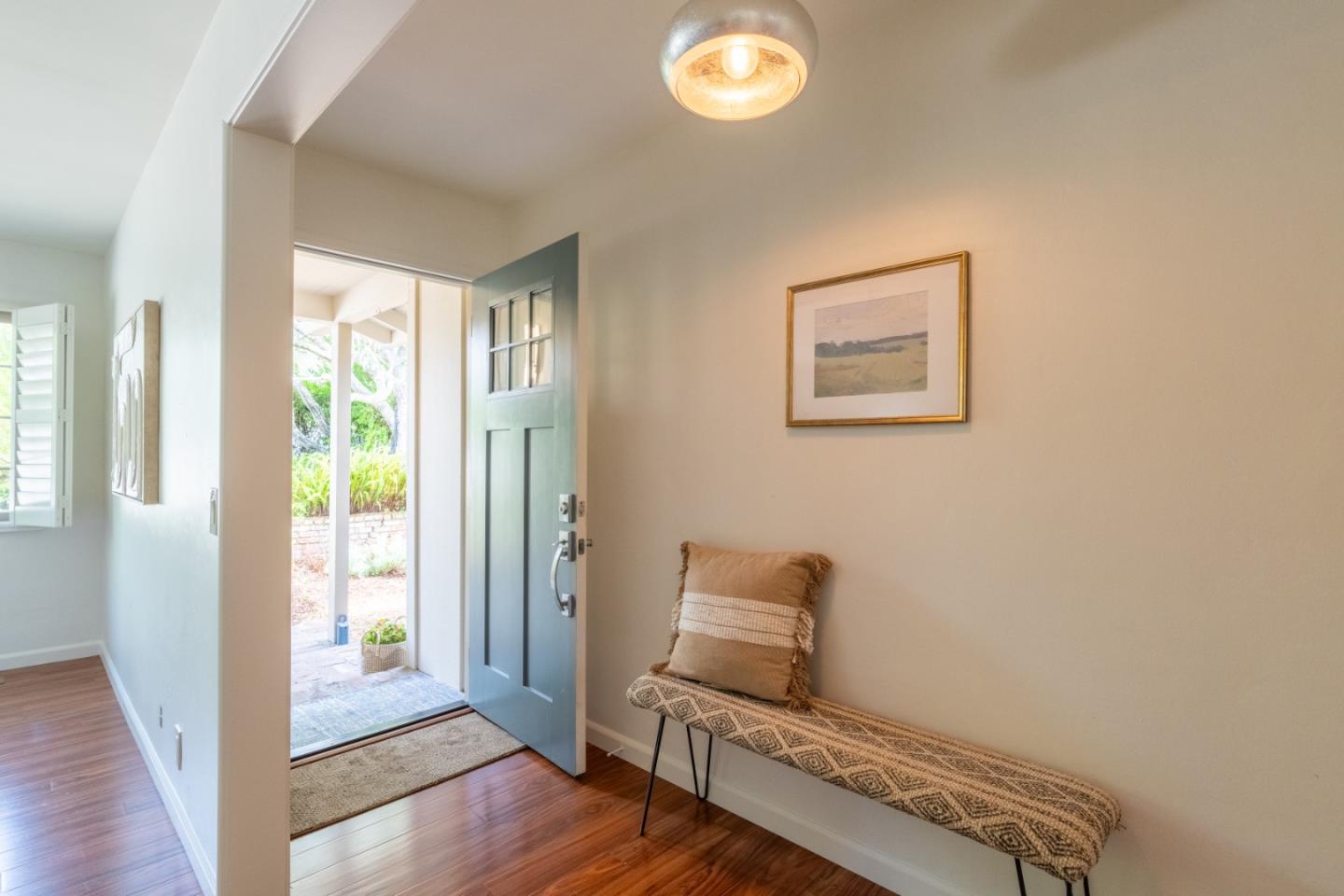 Detail Gallery Image 5 of 29 For 1 El Caminito Del Sur, Monterey,  CA 93940 - 3 Beds | 2 Baths