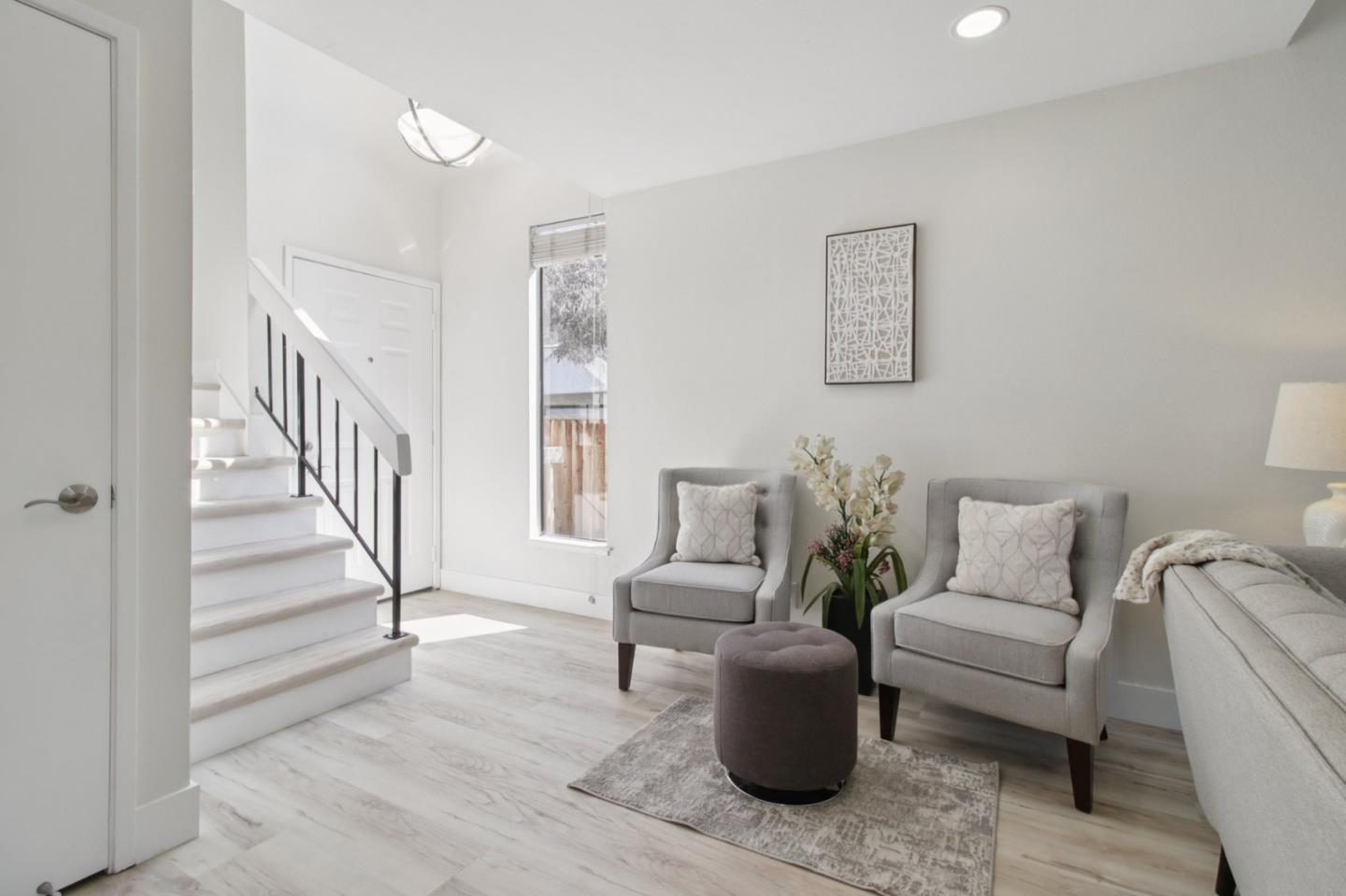 Detail Gallery Image 4 of 29 For 70 Union Pl, Campbell,  CA 95008 - 3 Beds | 2 Baths