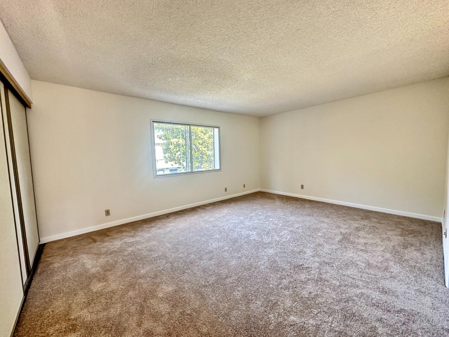 Detail Gallery Image 16 of 25 For 1031 Clyde Ave #1802,  Santa Clara,  CA 95054 - 2 Beds | 2/1 Baths