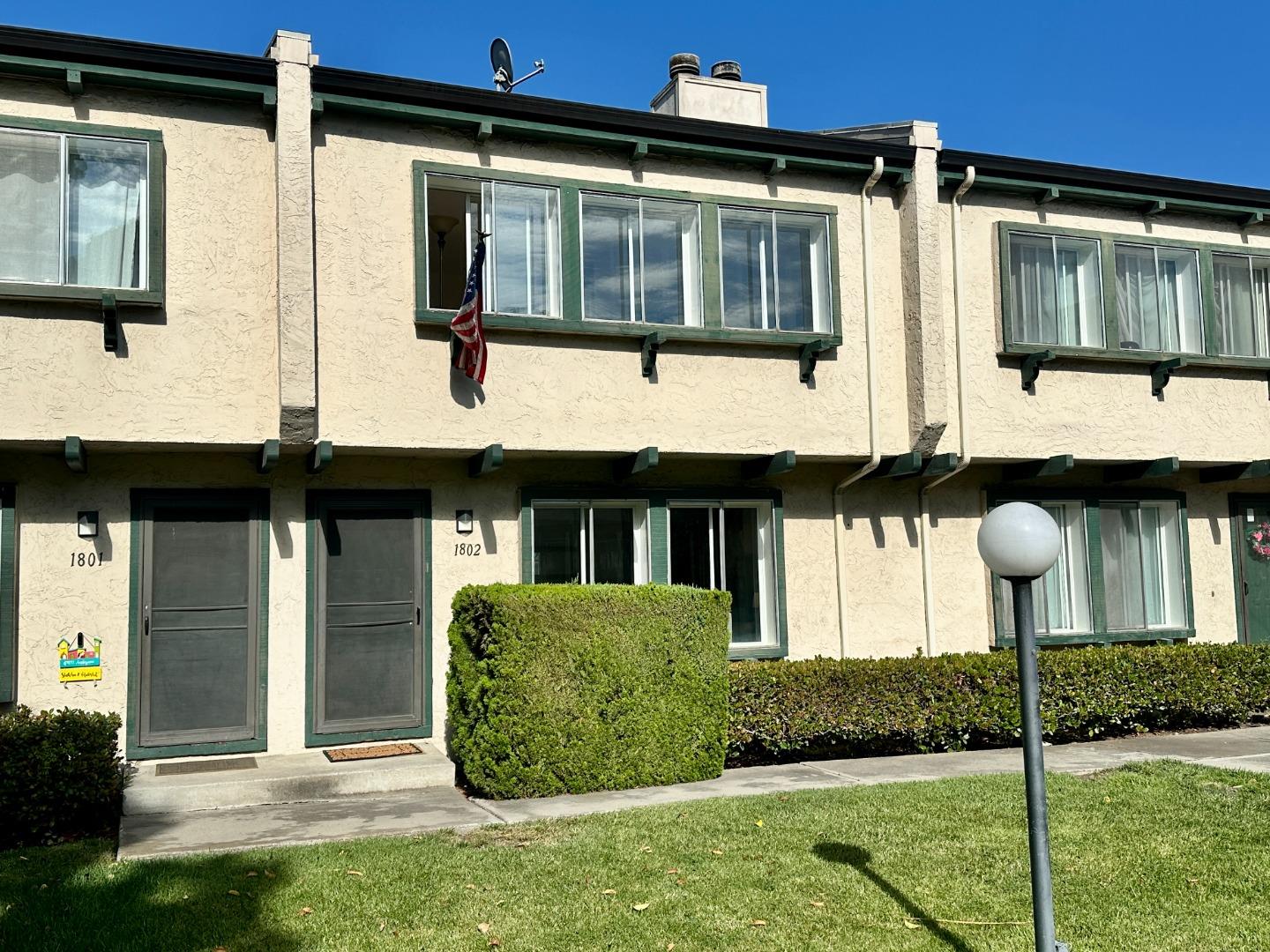 Detail Gallery Image 2 of 25 For 1031 Clyde Ave #1802,  Santa Clara,  CA 95054 - 2 Beds | 2/1 Baths