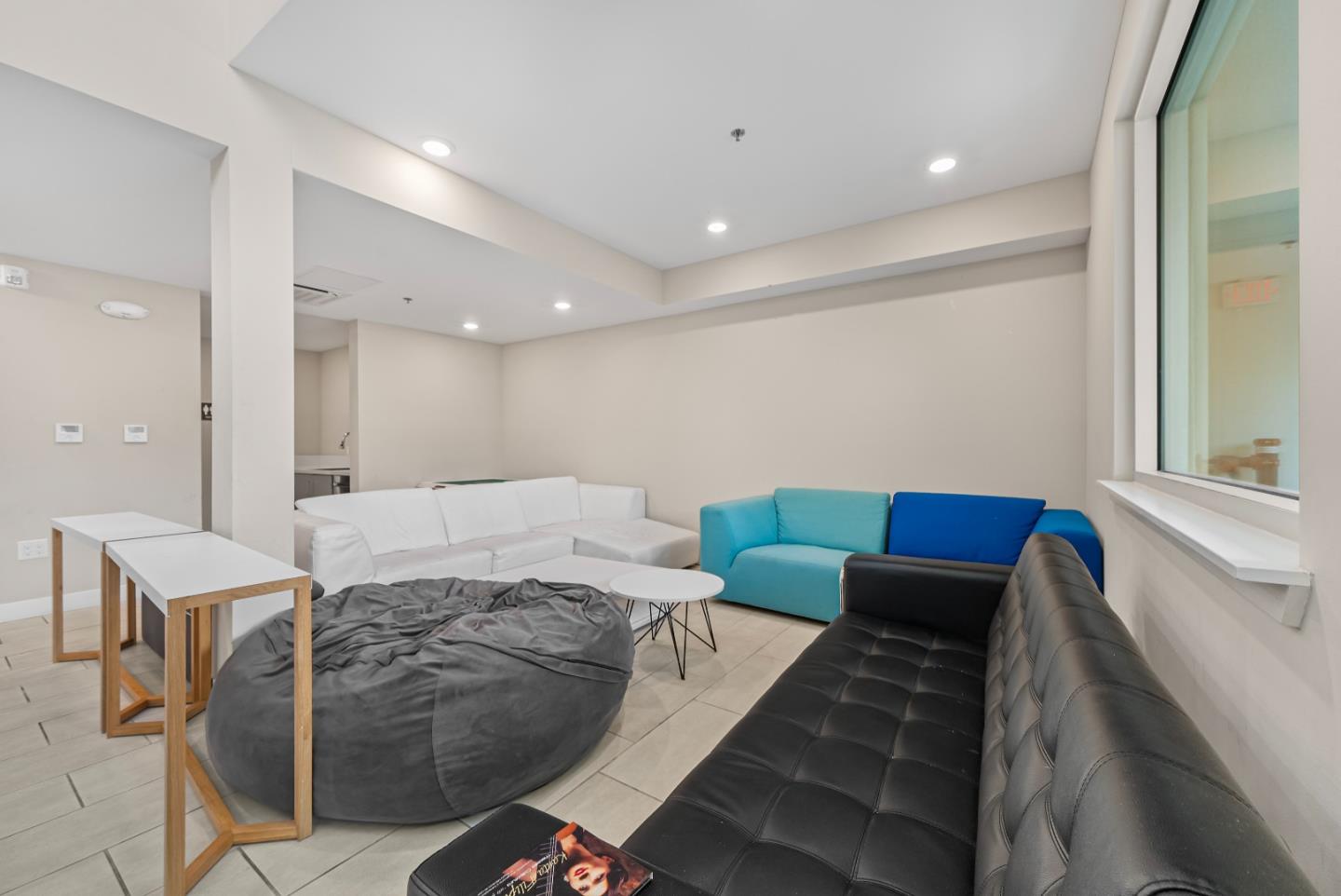 Detail Gallery Image 23 of 37 For 1048 Monroe Street #218,  Santa Clara,  CA 95050 - 1 Beds | 1 Baths