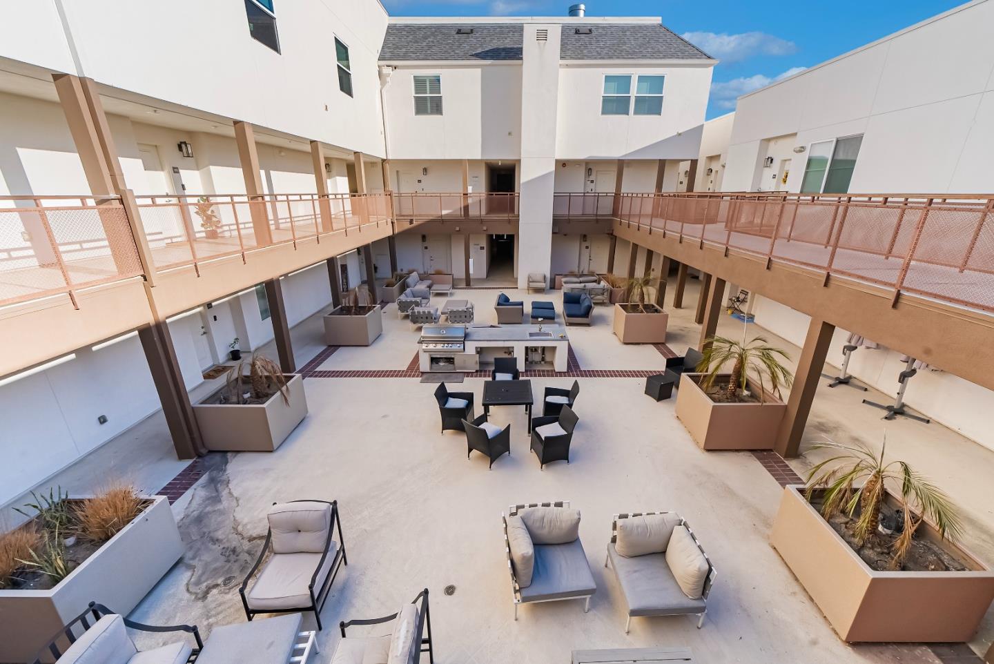 Detail Gallery Image 27 of 37 For 1048 Monroe Street #218,  Santa Clara,  CA 95050 - 1 Beds | 1 Baths