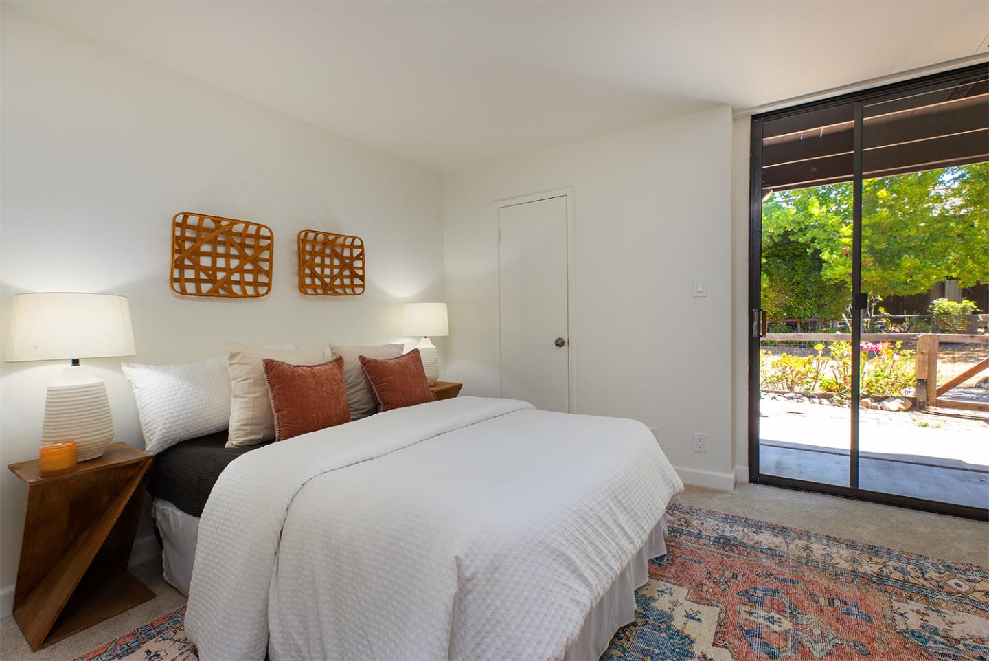 Detail Gallery Image 11 of 28 For 116 Shelter Lagoon Dr, Santa Cruz,  CA 95060 - 2 Beds | 1/1 Baths