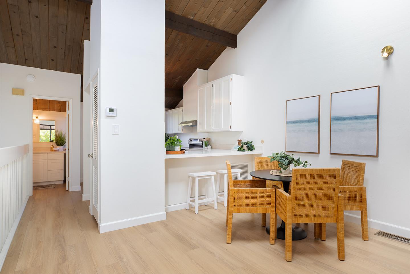 Detail Gallery Image 17 of 28 For 116 Shelter Lagoon Dr, Santa Cruz,  CA 95060 - 2 Beds | 1/1 Baths