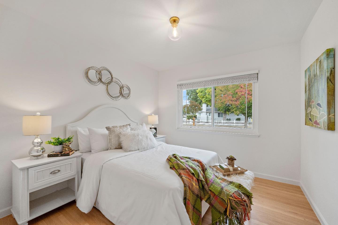 Detail Gallery Image 18 of 34 For 3825 Woodford Dr, San Jose,  CA 95124 - 4 Beds | 2 Baths