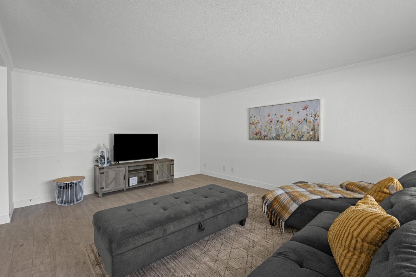 Detail Gallery Image 39 of 60 For 7210 Yorktown Dr, Gilroy,  CA 95020 - 4 Beds | 2 Baths
