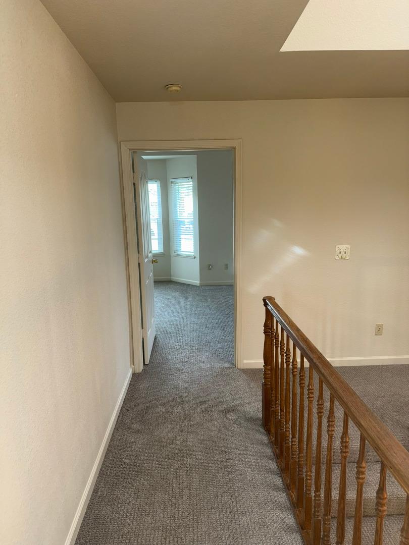 Detail Gallery Image 19 of 32 For 794 Danbury St, Salinas,  CA 93906 - 4 Beds | 2/1 Baths