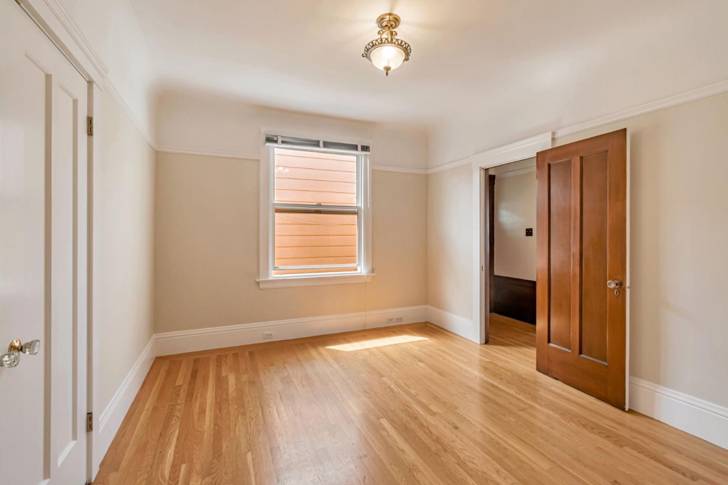 Detail Gallery Image 14 of 33 For 2356 33rd Ave, San Francisco,  CA 94116 - 2 Beds | 2 Baths