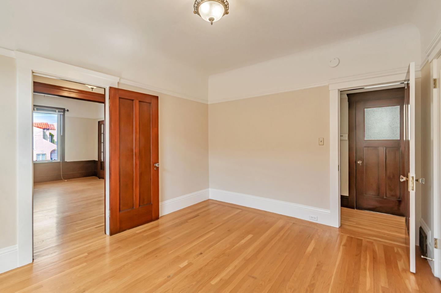 Detail Gallery Image 15 of 33 For 2356 33rd Ave, San Francisco,  CA 94116 - 2 Beds | 2 Baths