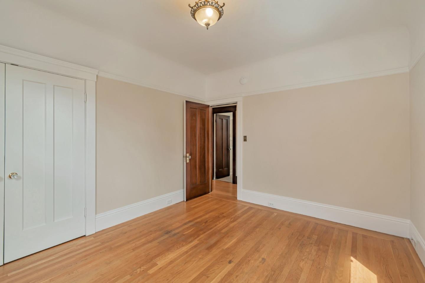 Detail Gallery Image 17 of 33 For 2356 33rd Ave, San Francisco,  CA 94116 - 2 Beds | 2 Baths