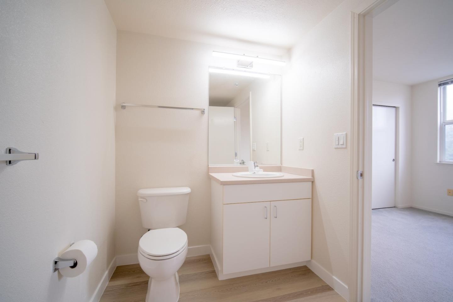 Detail Gallery Image 20 of 33 For 8200 Oceanview Ter #412,  San Francisco,  CA 94132 - 1 Beds | 1 Baths