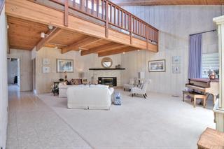 Detail Gallery Image 12 of 49 For 17280 Tamara Ln, Royal Oaks,  CA 95076 - 5 Beds | 4 Baths