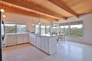 Detail Gallery Image 13 of 49 For 17280 Tamara Ln, Royal Oaks,  CA 95076 - 5 Beds | 4 Baths