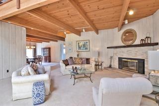 Detail Gallery Image 4 of 49 For 17280 Tamara Ln, Royal Oaks,  CA 95076 - 5 Beds | 4 Baths