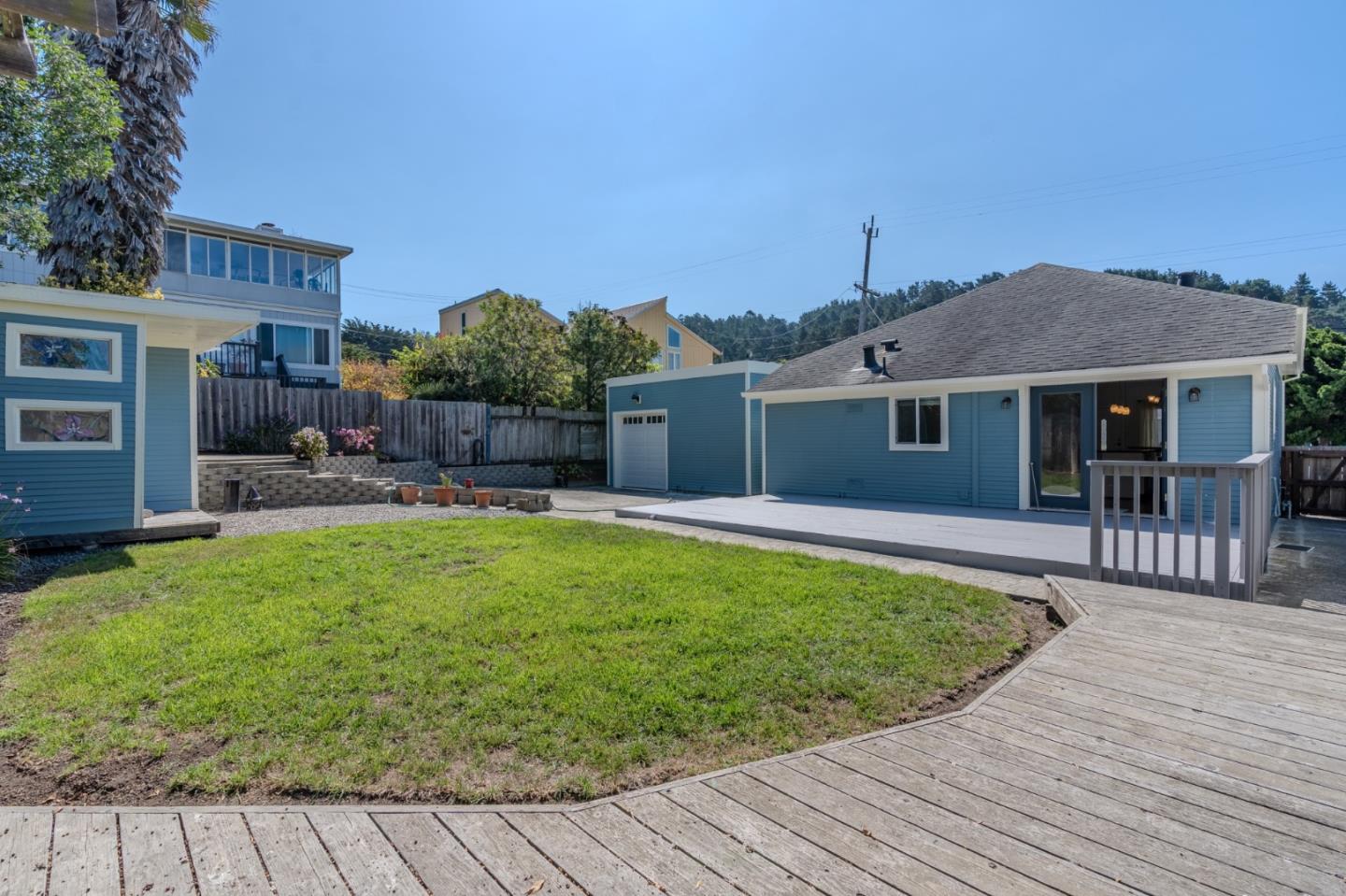 Detail Gallery Image 16 of 19 For 369 Pacific Ave, Pacifica,  CA 94044 - 2 Beds | 1 Baths