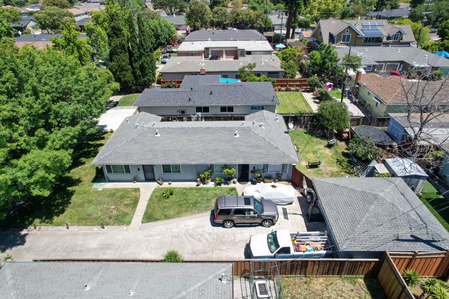 Detail Gallery Image 2 of 8 For 934 7th Ave, Redwood City,  CA 94063 - – Beds | – Baths