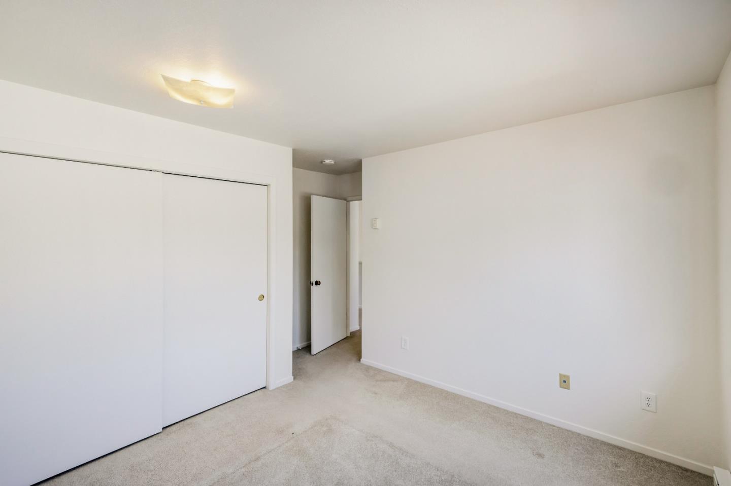 Detail Gallery Image 22 of 39 For 213 15th St, Pacific Grove,  CA 93950 - 3 Beds | 1/1 Baths