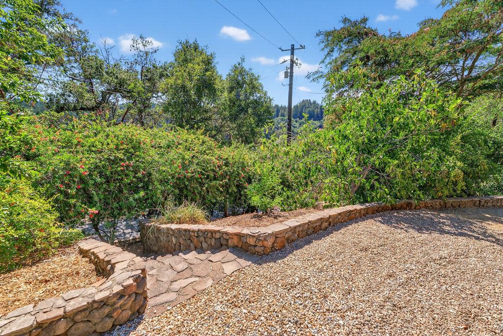 Detail Gallery Image 47 of 54 For 425 Eagle Rd, Scotts Valley,  CA 95066 - 3 Beds | 2 Baths
