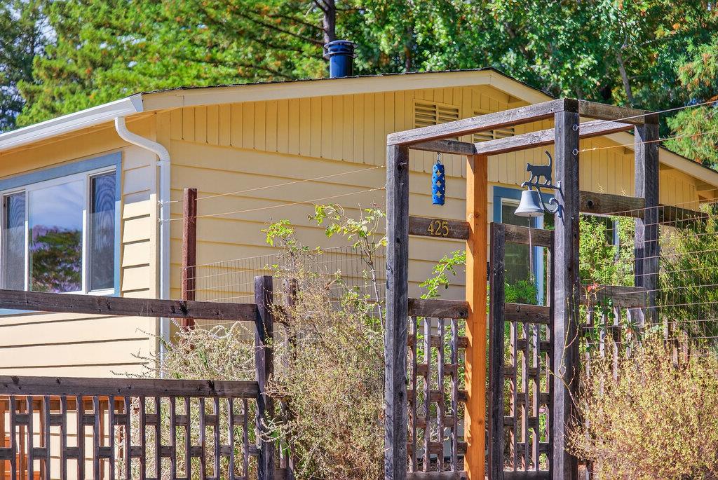 Detail Gallery Image 50 of 54 For 425 Eagle Rd, Scotts Valley,  CA 95066 - 3 Beds | 2 Baths
