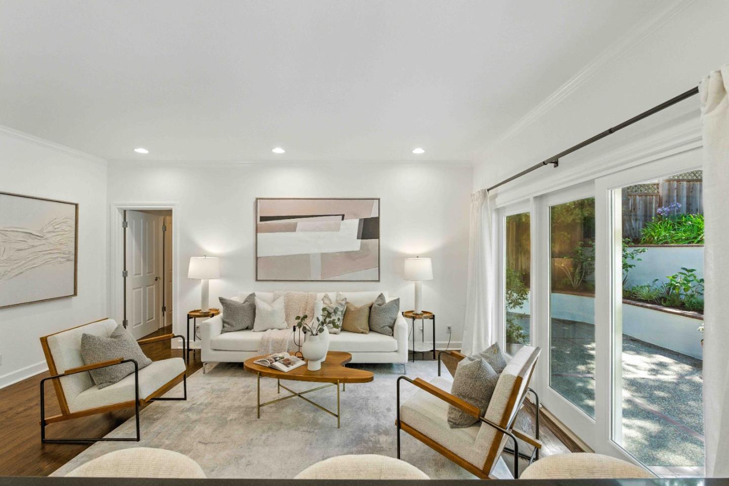 Detail Gallery Image 18 of 55 For 2235 Carmelita Dr, San Carlos,  CA 94070 - 4 Beds | 3/1 Baths