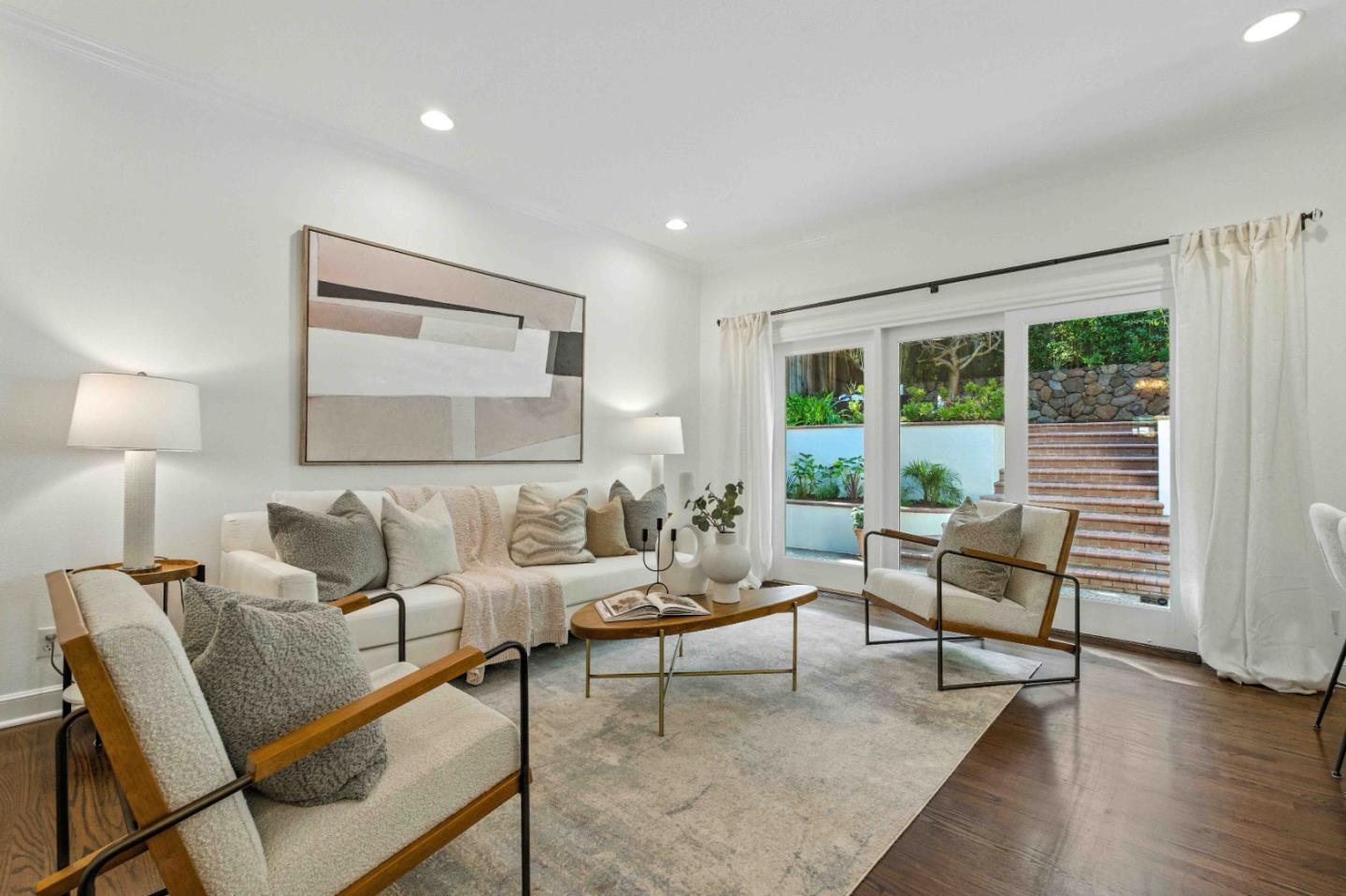 Detail Gallery Image 19 of 55 For 2235 Carmelita Dr, San Carlos,  CA 94070 - 4 Beds | 3/1 Baths