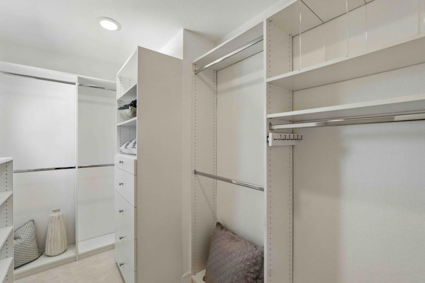 Detail Gallery Image 34 of 55 For 2235 Carmelita Dr, San Carlos,  CA 94070 - 4 Beds | 3/1 Baths