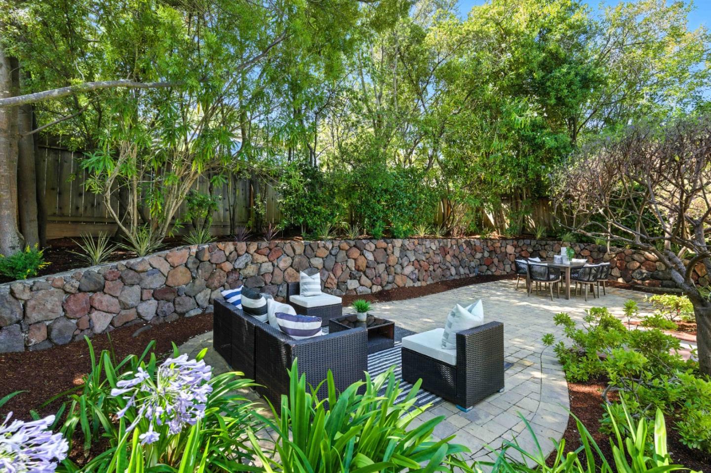 Detail Gallery Image 47 of 55 For 2235 Carmelita Dr, San Carlos,  CA 94070 - 4 Beds | 3/1 Baths