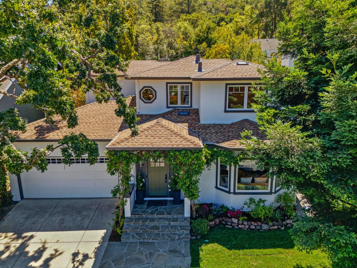 Detail Gallery Image 53 of 55 For 2235 Carmelita Dr, San Carlos,  CA 94070 - 4 Beds | 3/1 Baths