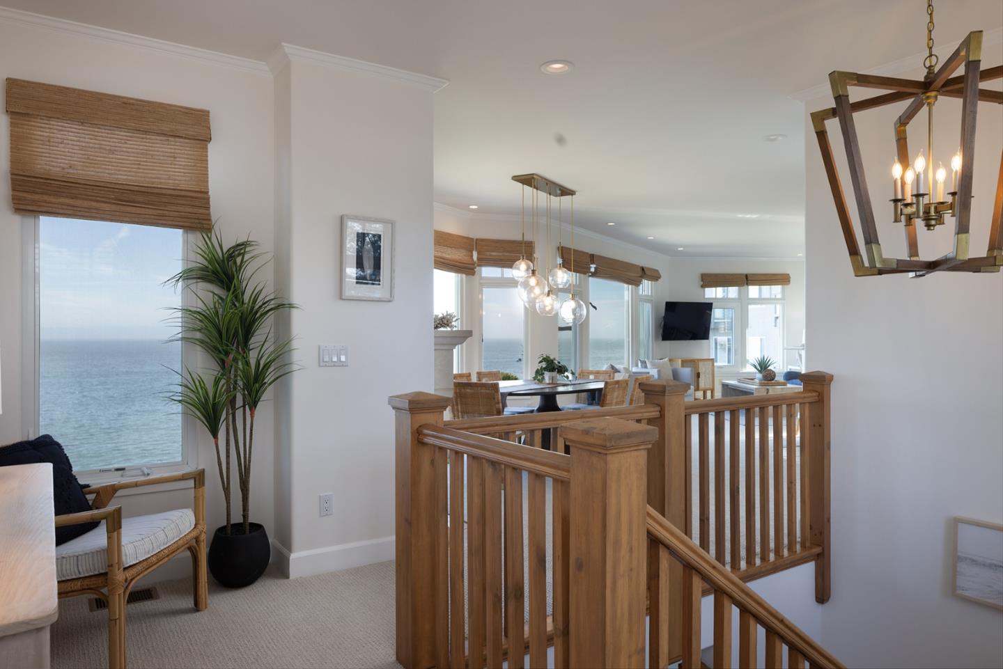Detail Gallery Image 18 of 32 For 4840 Cliff Dr, Capitola,  CA 95010 - 2 Beds | 2 Baths