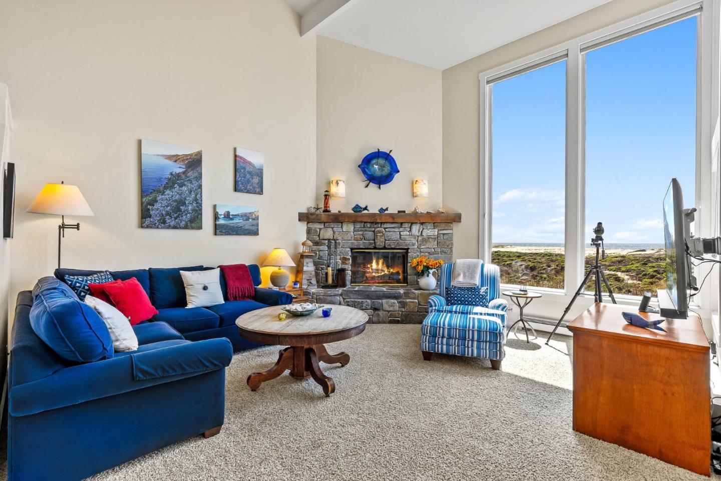 Detail Gallery Image 10 of 51 For 338 Monterey Dunes Way, Moss Landing,  CA 95039 - 3 Beds | 3 Baths