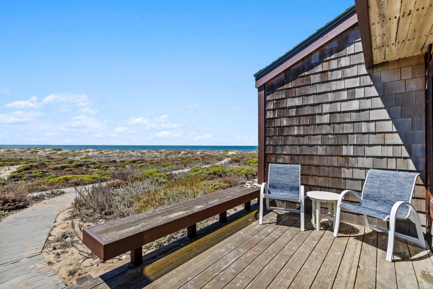 Detail Gallery Image 14 of 51 For 338 Monterey Dunes Way, Moss Landing,  CA 95039 - 3 Beds | 3 Baths