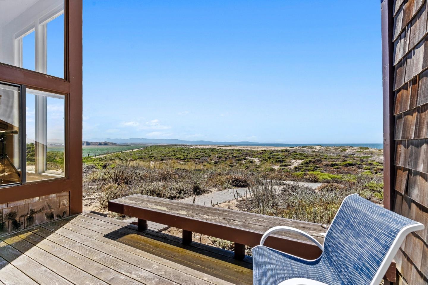 Detail Gallery Image 15 of 51 For 338 Monterey Dunes Way, Moss Landing,  CA 95039 - 3 Beds | 3 Baths