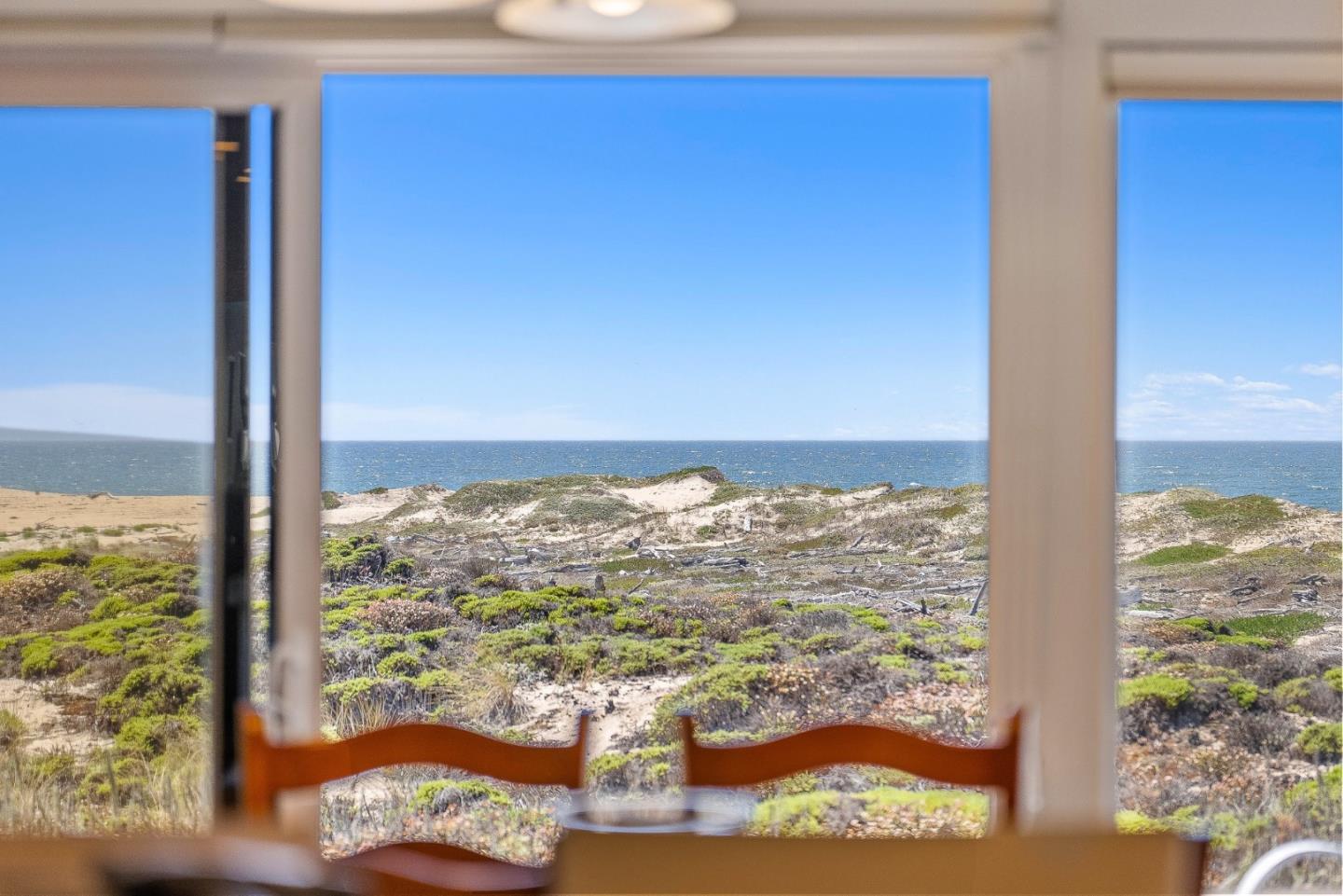 Detail Gallery Image 19 of 51 For 338 Monterey Dunes Way, Moss Landing,  CA 95039 - 3 Beds | 3 Baths