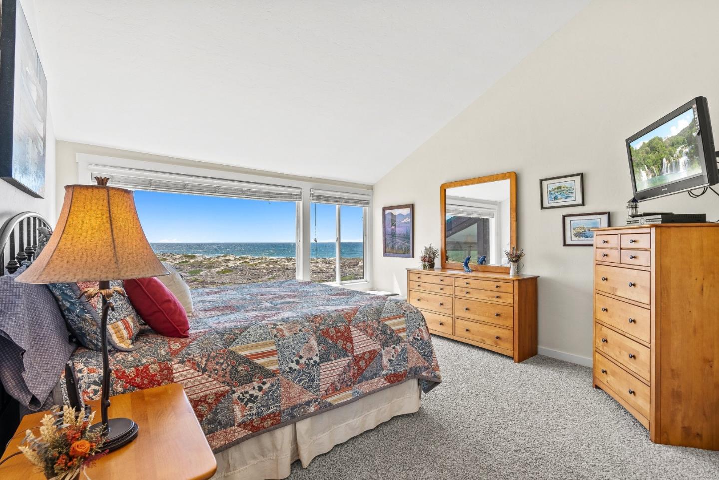 Detail Gallery Image 24 of 51 For 338 Monterey Dunes Way, Moss Landing,  CA 95039 - 3 Beds | 3 Baths