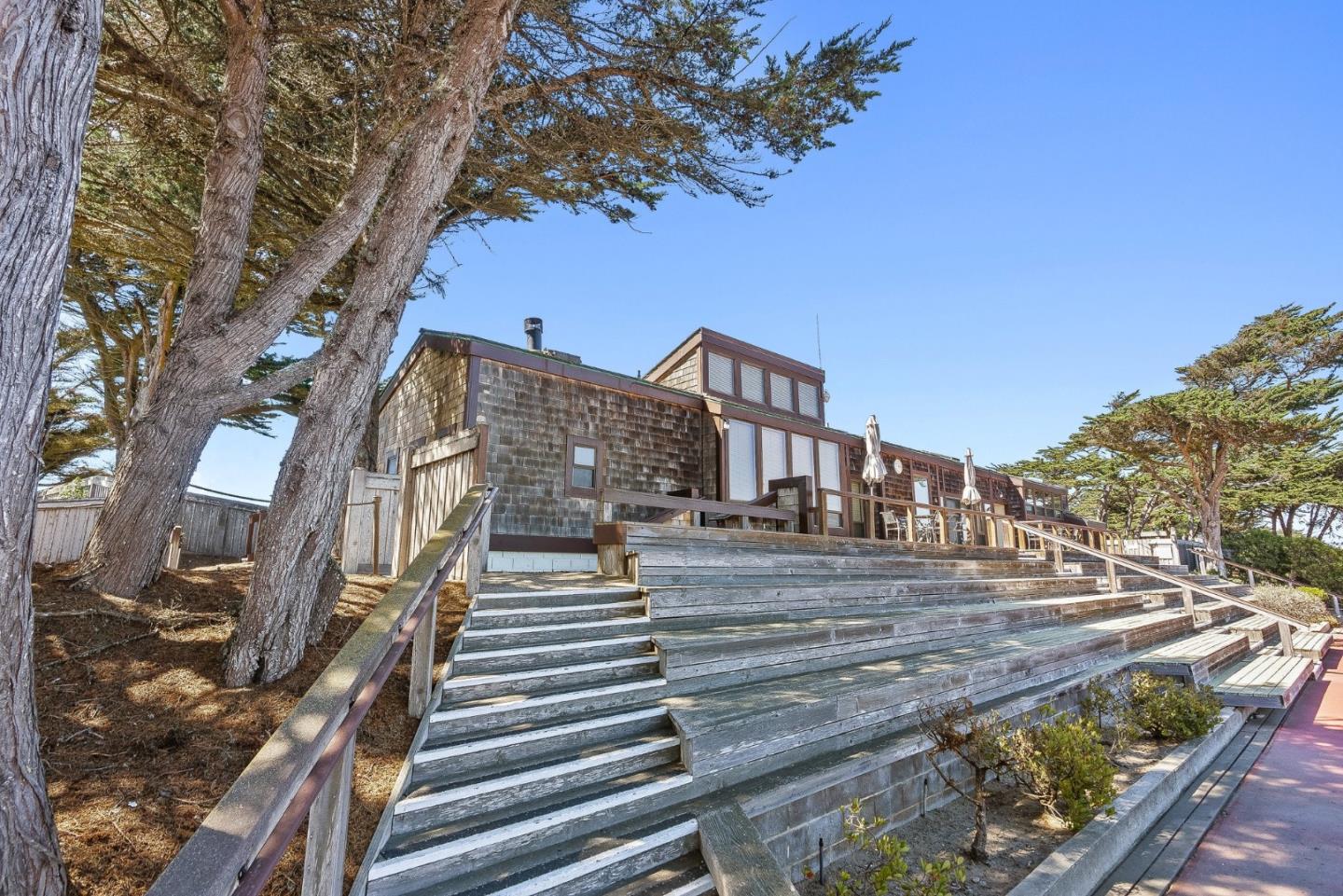 Detail Gallery Image 49 of 51 For 338 Monterey Dunes Way, Moss Landing,  CA 95039 - 3 Beds | 3 Baths