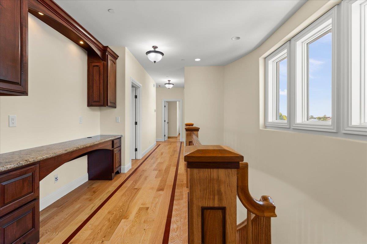 Detail Gallery Image 22 of 50 For 2100 Stone Ridge Dr, Royal Oaks,  CA 95076 - 4 Beds | 3/1 Baths