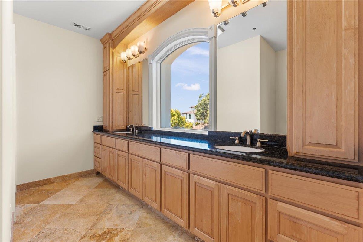 Detail Gallery Image 24 of 50 For 2100 Stone Ridge Dr, Royal Oaks,  CA 95076 - 4 Beds | 3/1 Baths