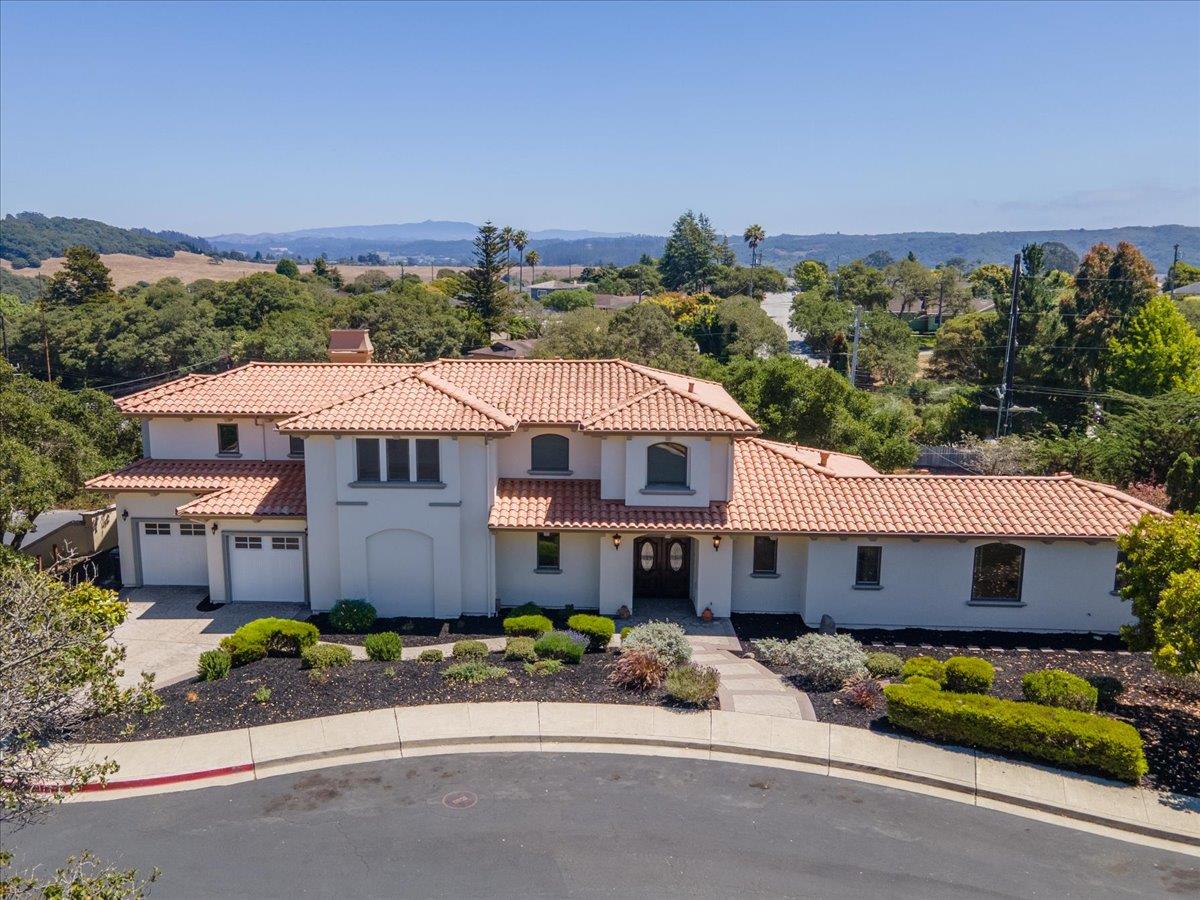 Detail Gallery Image 39 of 50 For 2100 Stone Ridge Dr, Royal Oaks,  CA 95076 - 4 Beds | 3/1 Baths