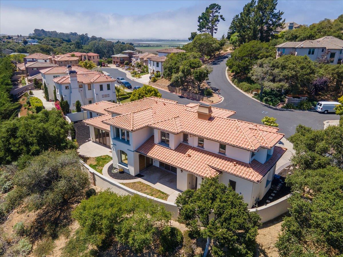 Detail Gallery Image 41 of 50 For 2100 Stone Ridge Dr, Royal Oaks,  CA 95076 - 4 Beds | 3/1 Baths