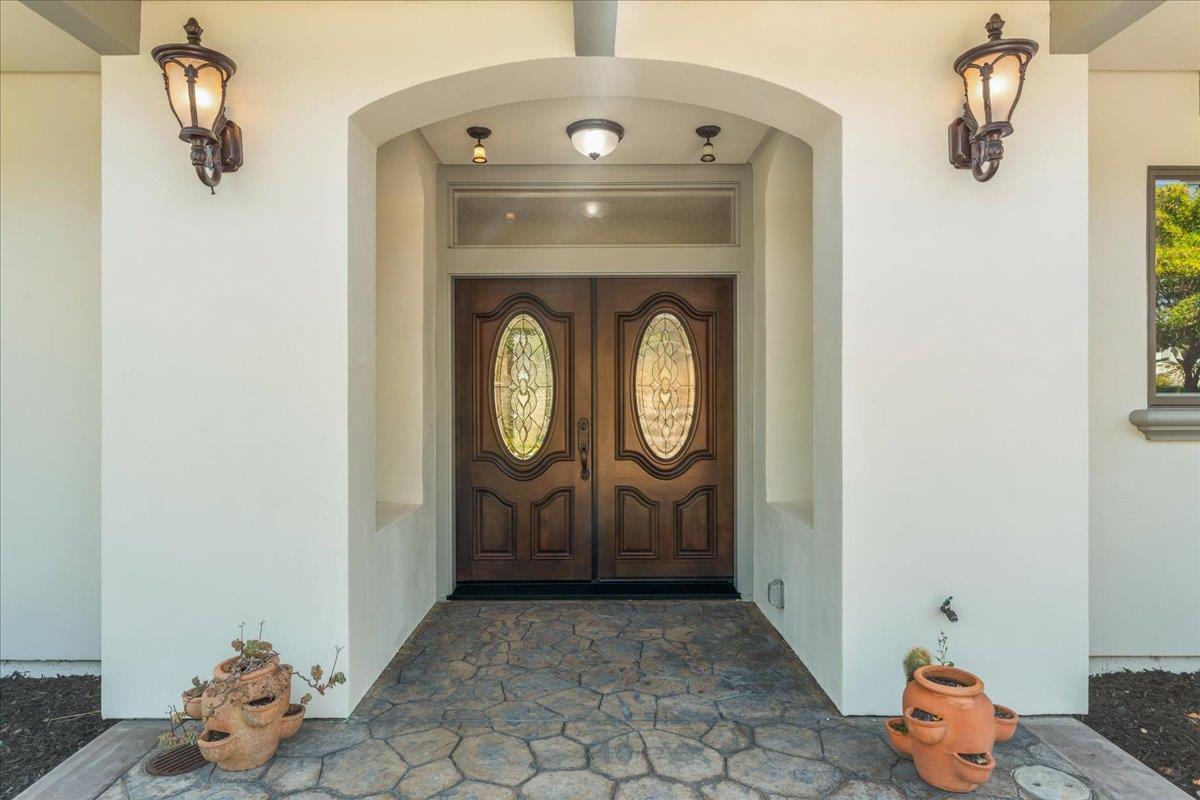 Detail Gallery Image 5 of 50 For 2100 Stone Ridge Dr, Royal Oaks,  CA 95076 - 4 Beds | 3/1 Baths