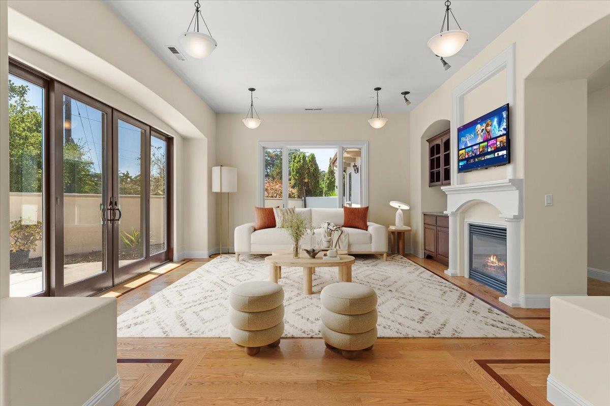 Detail Gallery Image 9 of 50 For 2100 Stone Ridge Dr, Royal Oaks,  CA 95076 - 4 Beds | 3/1 Baths