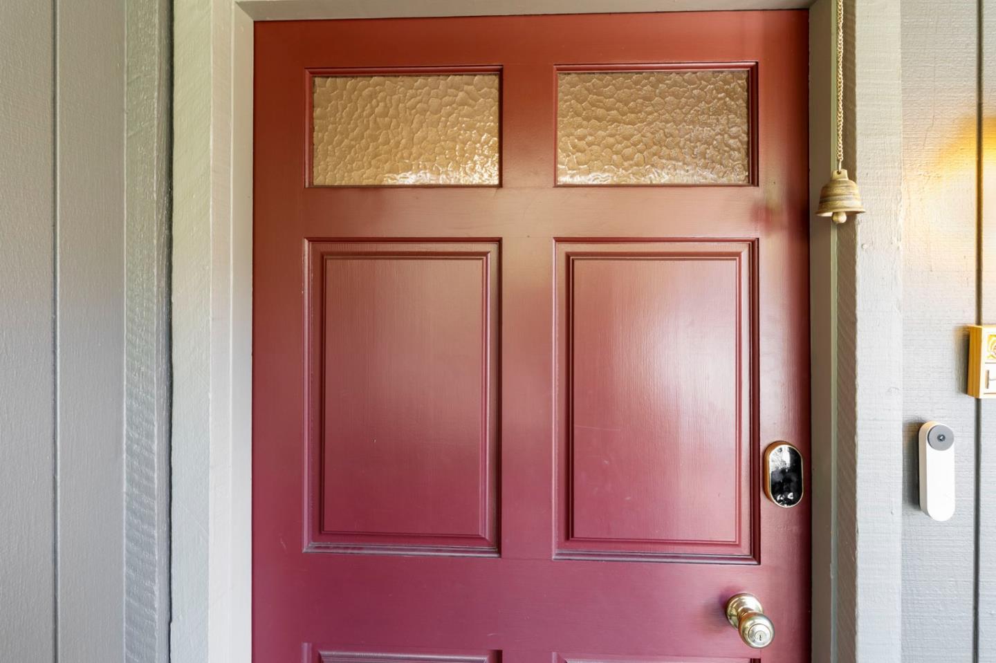 Detail Gallery Image 2 of 17 For 14355 Saratoga Ave #B,  Saratoga,  CA 95070 - 3 Beds | 2 Baths
