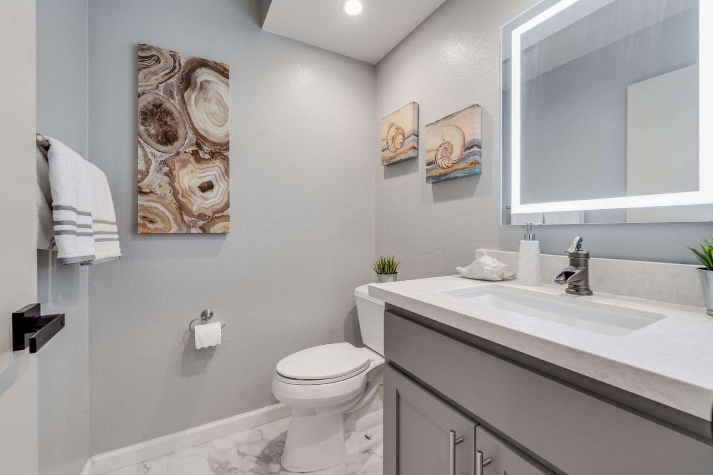 Detail Gallery Image 19 of 38 For 722 Jennifer Way, Milpitas,  CA 95035 - 4 Beds | 2/1 Baths