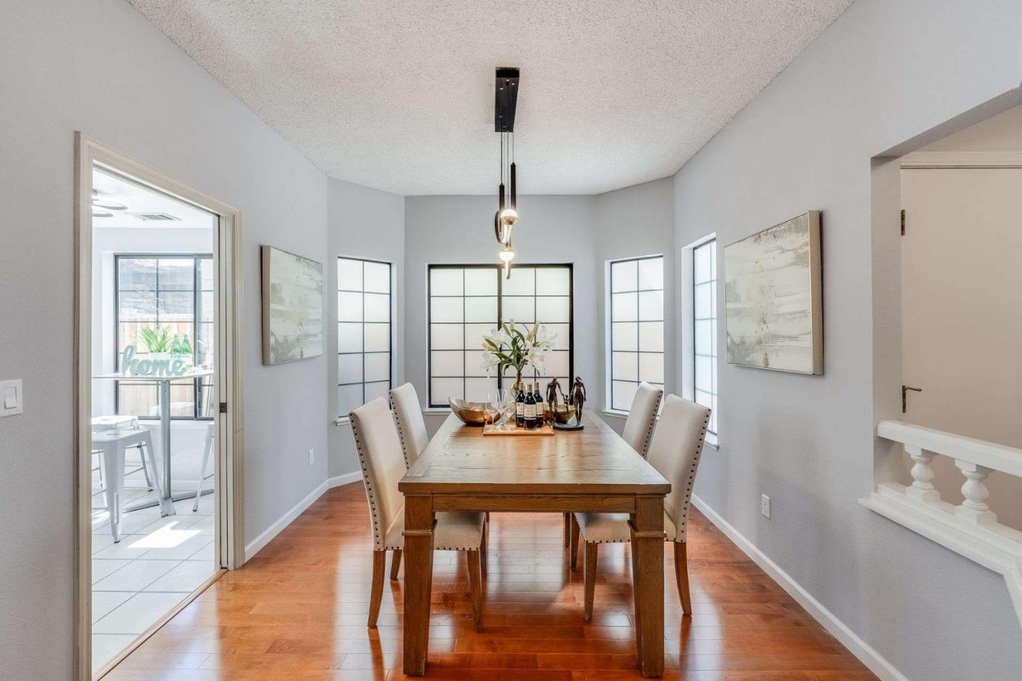 Detail Gallery Image 6 of 38 For 722 Jennifer Way, Milpitas,  CA 95035 - 4 Beds | 2/1 Baths