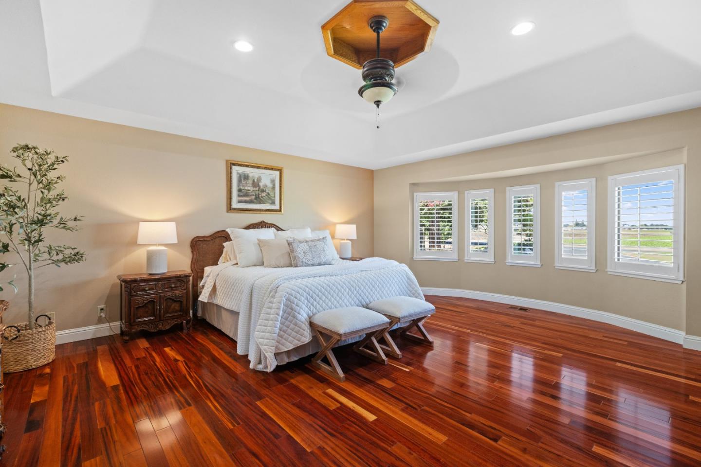 Detail Gallery Image 17 of 59 For 7096 Holsclaw Rd, Gilroy,  CA 95020 - 4 Beds | 3/1 Baths