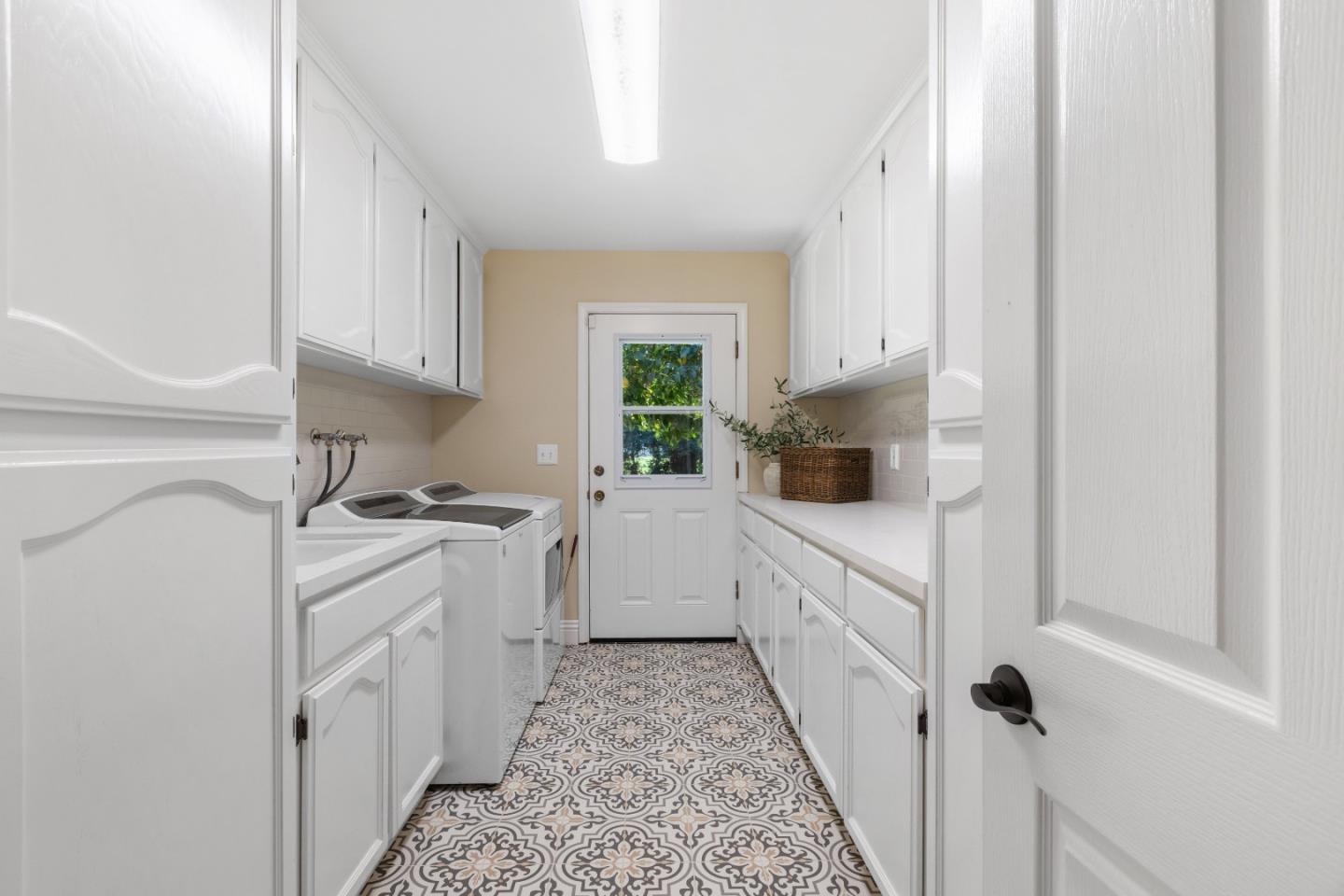 Detail Gallery Image 26 of 59 For 7096 Holsclaw Rd, Gilroy,  CA 95020 - 4 Beds | 3/1 Baths