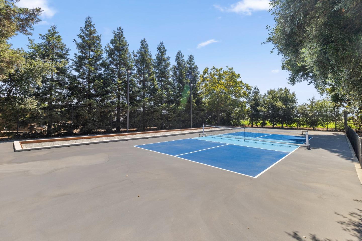 Detail Gallery Image 38 of 59 For 7096 Holsclaw Rd, Gilroy,  CA 95020 - 4 Beds | 3/1 Baths